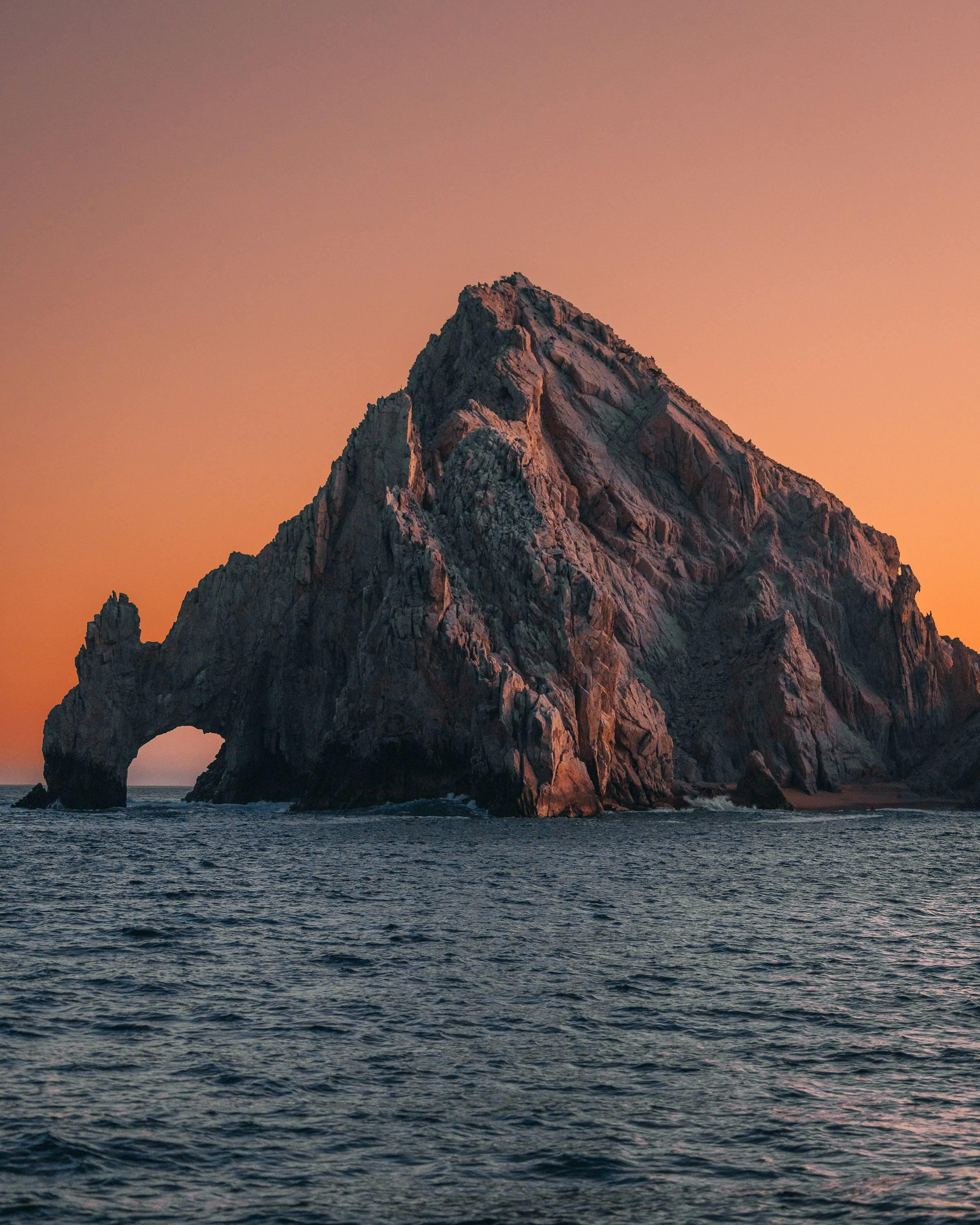 El Arco rock formation at sunset in Cabo San Lucas